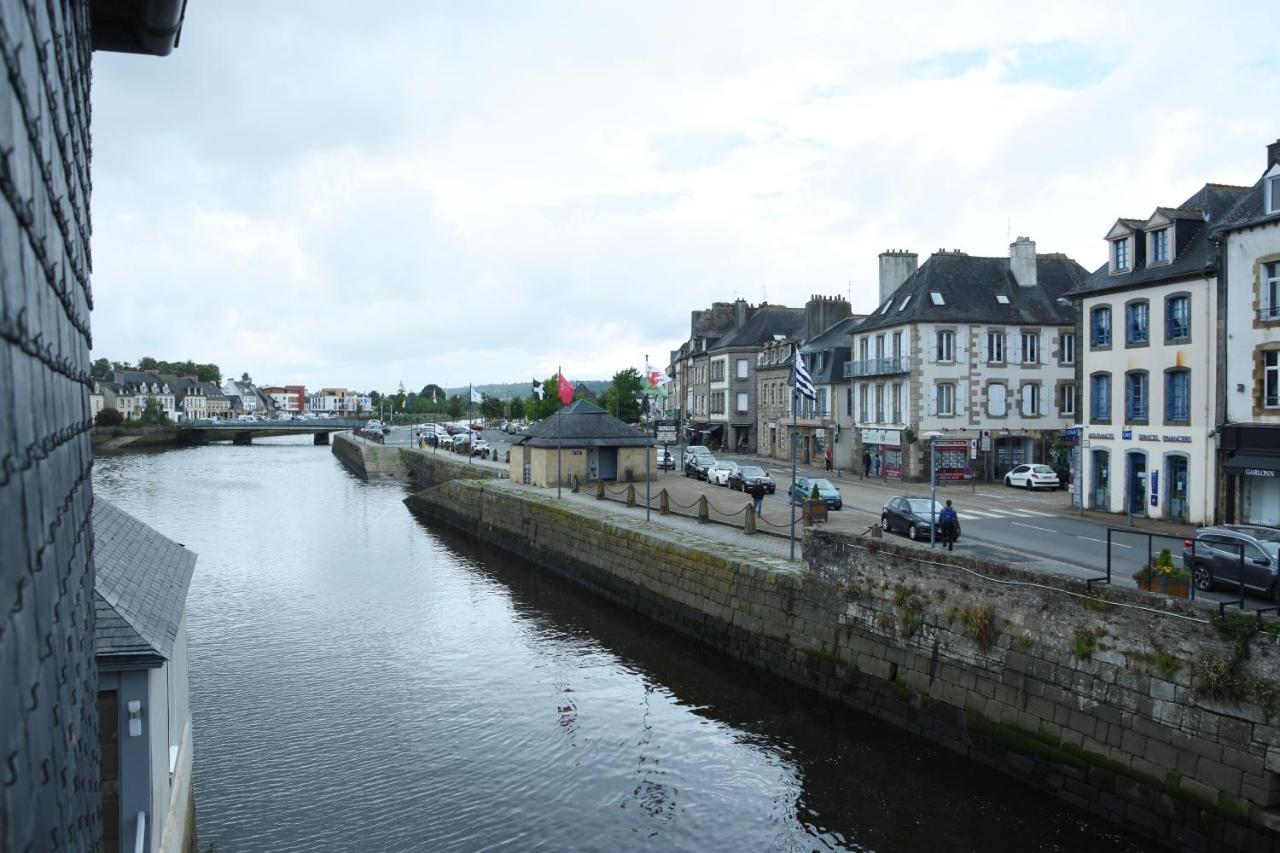 Une Nuit Sur Le Pont 1 Landerneau Exteriör bild